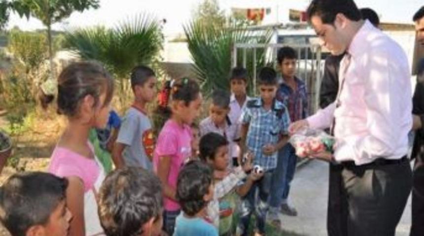 Kaymakam Ey&uuml;p Fırat K&ouml;y Gezilerinde