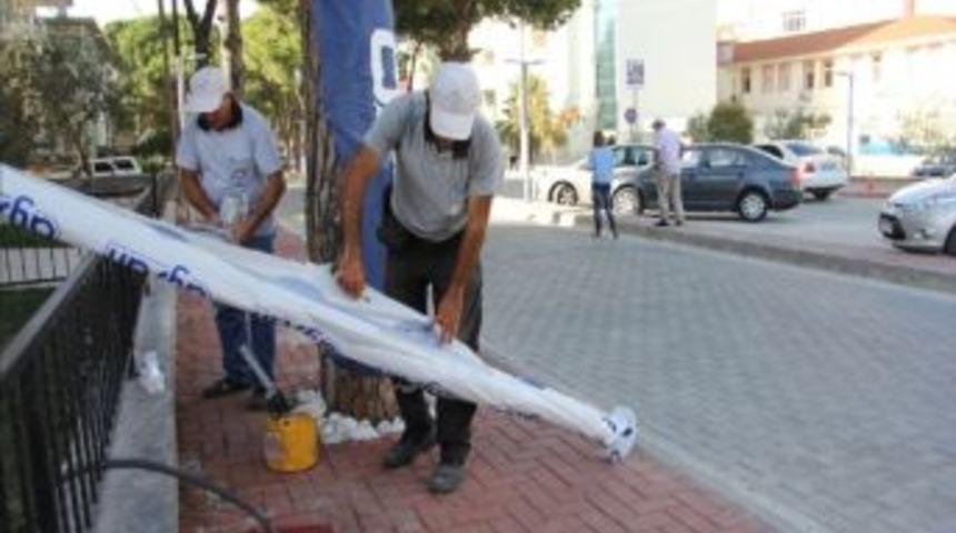 Burhaniye&rsquo;de Uğur Mumcu Bulvarı Işıl Işıl Oldu