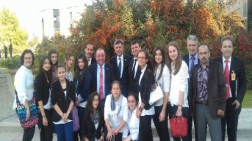 Gurbet&ccedil;ilerden Milletvekili K&ouml;kt&uuml;rk&rsquo;&uuml; Ziyaret