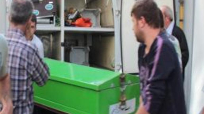 "dişi Ağrıyan Kız, T.c. Kimlik Numarası Olmadığı İ&ccedil;in &Ouml;ld&uuml;" İddiası