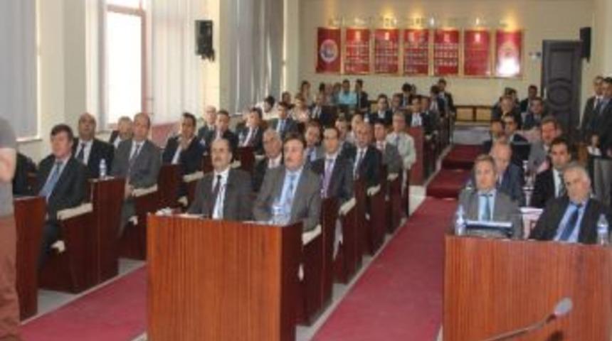 İl Koordinasyon Kurulu Toplantısı, Vali İzzettin K&uuml;&ccedil;&uuml;k Başkanlığında Yapıldı