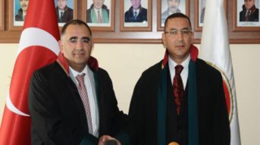 Sivas Barosu Başkanı Eliş: &Ouml;nceliğimiz Avukat Ve Avukatlık Mesleği