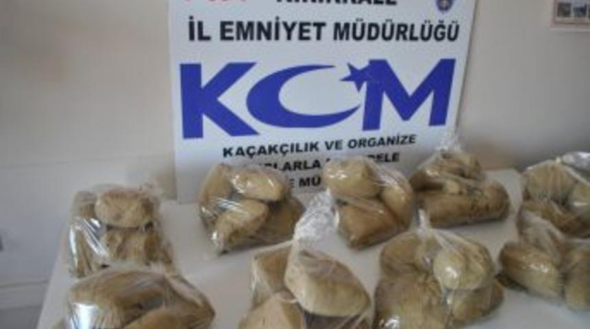 Zehir Tacirlerine Bayram Operasyonu: 4 G&ouml;zaltı