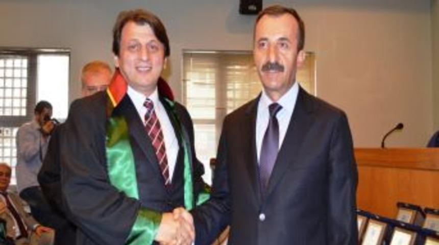 Bursa Barosu'nda Yeni Başkan Demir&ouml;z, Birkan&rsquo;dan G&ouml;revi Devraldı