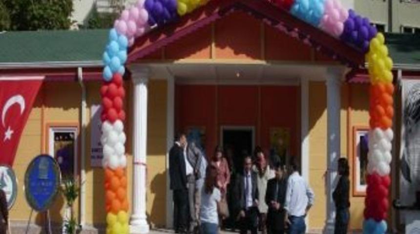 Hayırseverler Yıldırımlı &Ccedil;ocukları Unutmadı