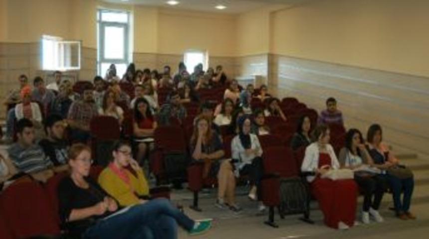 T&uuml;rkiye-suriye İlişkilerine Tarihsel Bakış