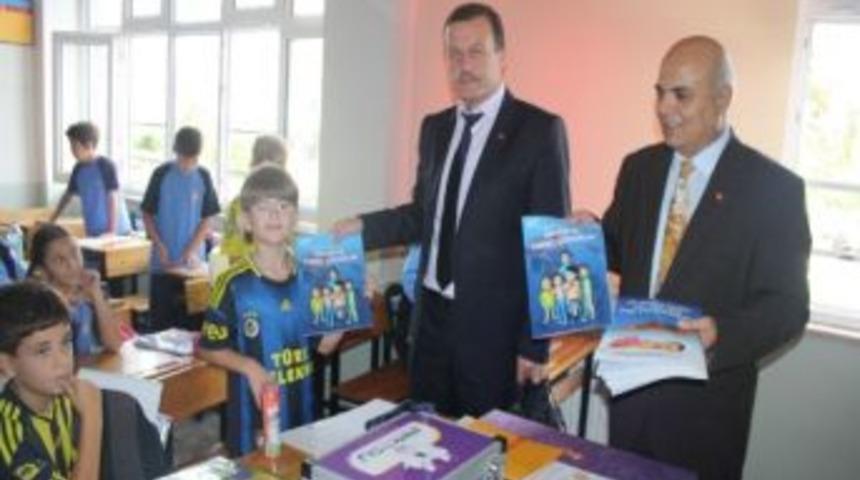 İlk&ouml;ğretim &Ouml;ğrencilerine Sgk Bilinci Aşılanıyor