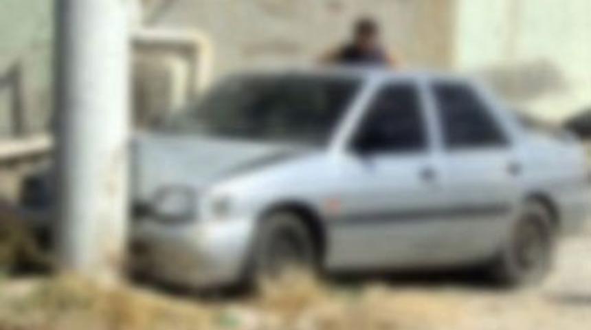 Hasmını bı&ccedil;aklayarak &ouml;ld&uuml;rd&uuml;