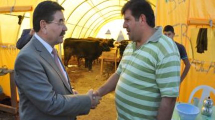 Başkan Odabaşı Kurban Alanını Denetledi