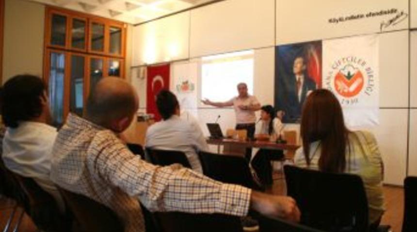 &Ccedil;ift&ccedil;ilere &lsquo;bitki besleme&rsquo; eğitimi