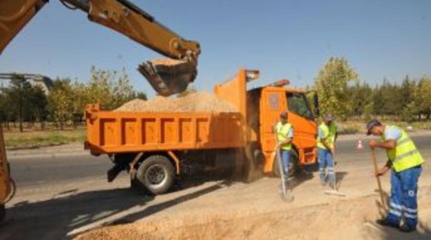 İzsu &Ccedil;iğli Ve Konak'ta İsale Hatlarını Yeniledi