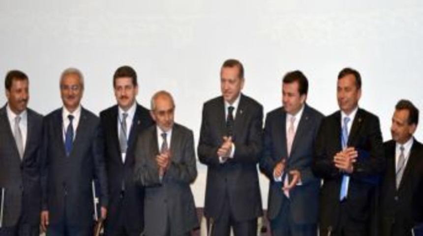 İlk 10&rsquo;a Giren Kahramanmaraş&rsquo;a Başbakan'dan &Ouml;d&uuml;l