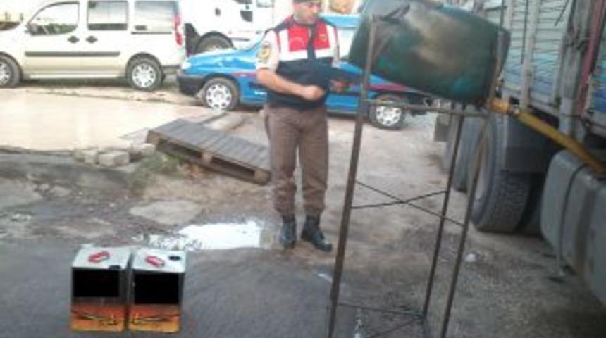 Jandarma, Bursa'da 2011 Yılında 960 Bin Litre Akaryakıt Ele Ge&ccedil;irdi