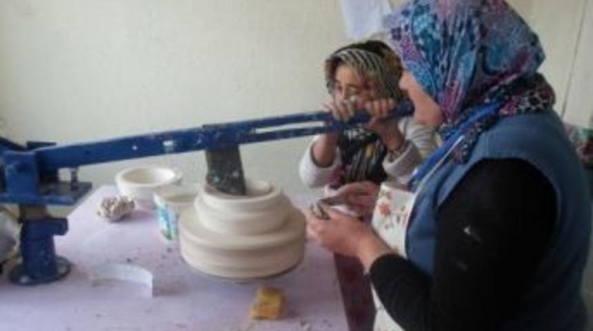 Altıntaş&rsquo;ta İş-kur Destekli Kurs Devam Ediyor