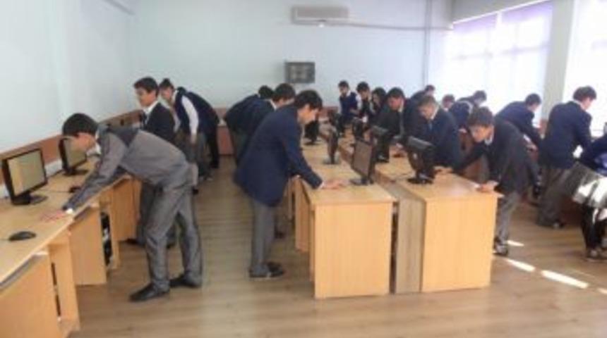 Meslek Lisesi &Ouml;ğrencilerinden Se&ccedil;im Tarihi Tartışmasını Bitirecek Proje