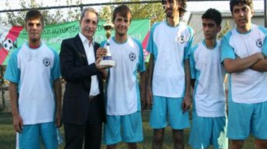 İşitme Engelliler Futbol Turnuvası Sona Erdi