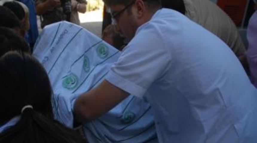 &Ouml;len Annenin Karnından Ameliyatla Alınan Bebek Kocaeli'ne Getirildi