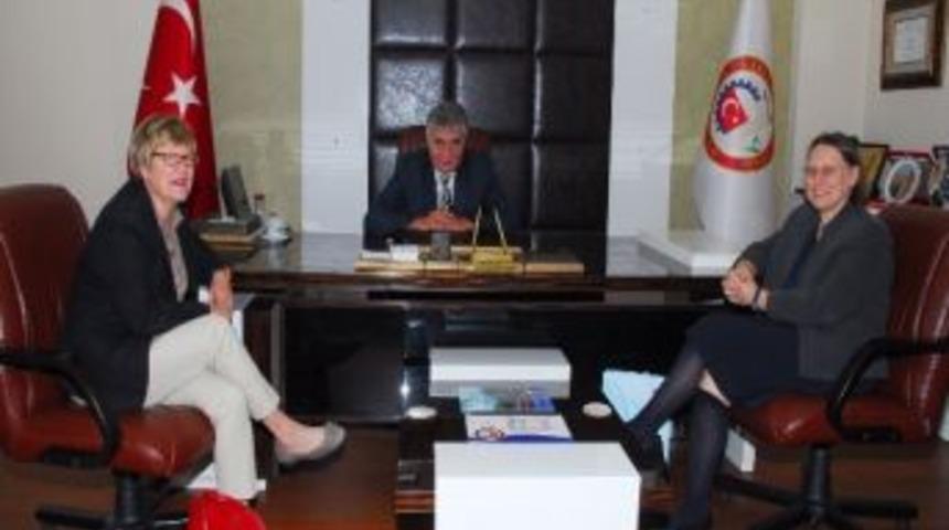 Finlandiya'nın Bayan B&uuml;y&uuml;kel&ccedil;isi Nina Vaskunlahti'den Rize'ye Ziyaret