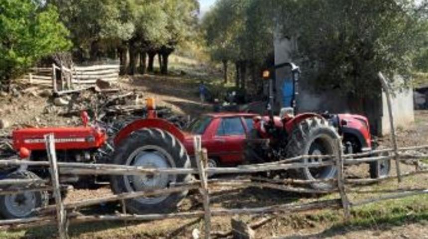 İki Trakt&ouml;r Arasında Kalarak Şahıs &Ouml;ld&uuml;