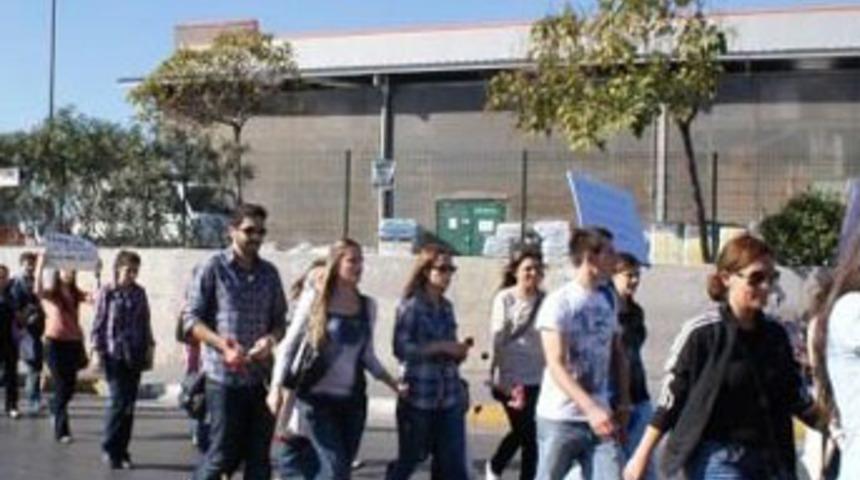 Arkadaşları Fatmanur i&ccedil;in y&uuml;r&uuml;d&uuml;