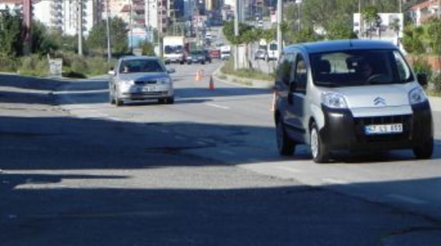 Radar Yakalanan S&uuml;r&uuml;c&uuml;ler, 50 Kilometrelik Hız Sınırını Az Buldu