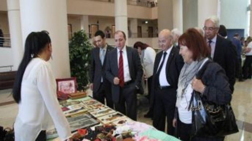 SGK G&ouml;n&uuml;ll&uuml;leri, Engelliler I&ccedil;in Kermes D&uuml;zenledi