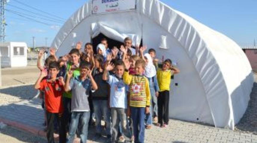 T&uuml;rkiye&rsquo;nin Kucak A&ccedil;tığı Suriyeli &Ccedil;ocuklar Eğitime Başladı