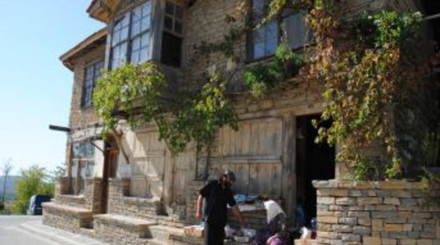 Bir Yıl I&ccedil;inde Taşağıl'da 5 Taş Ev K&uuml;lt&uuml;r Turizmine Kazandırılacak