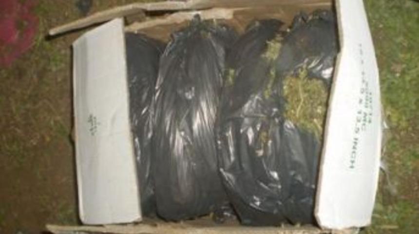 Jandarmadan Ka&ccedil;ak Sigara Ve Esrar Operasyonu