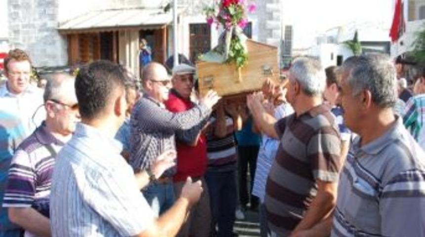 Bodrumlu M&uuml;zisyenin Acı G&uuml;n&uuml;