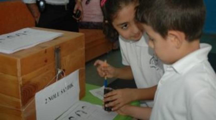 Bodrum'da &Ouml;ğrenciler Okul Temscisi Se&ccedil;ti