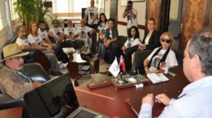 Yeşil&ccedil;am Sanat&ccedil;ılarından Başkan Dalgı&ccedil;&rsquo;a Ziyaret