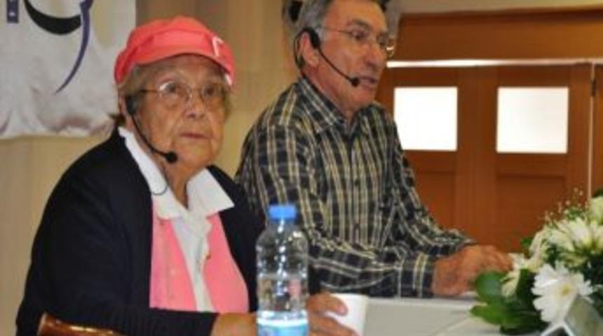 Kuşadası&rsquo;nda &ldquo;cumhuriyet Ve Atat&uuml;rk&rdquo; Konferansı