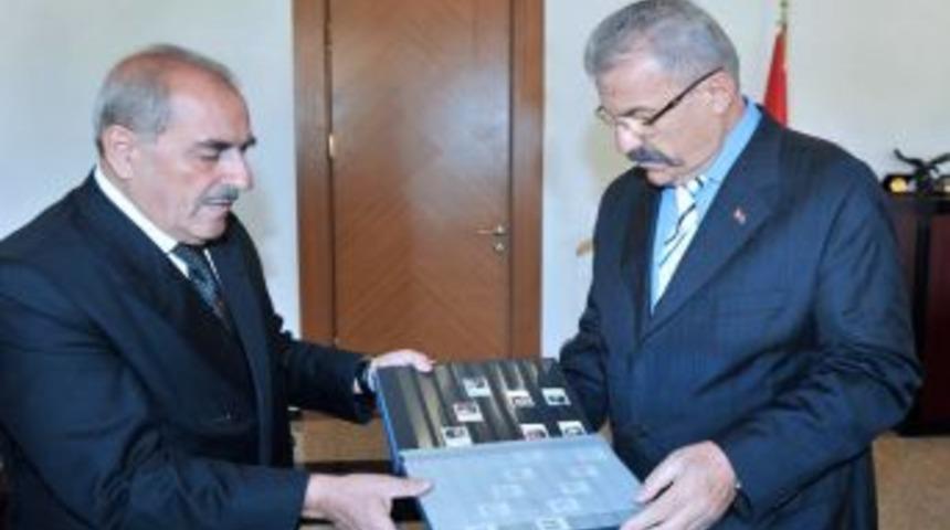 Vali Cerrah, PTT Heyetini Kabul Etti