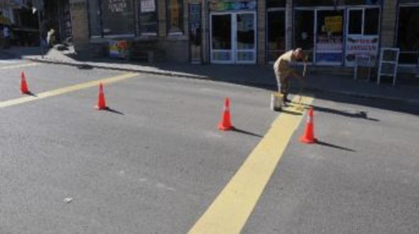 Asfaltlara İşaretler Yapılıyor