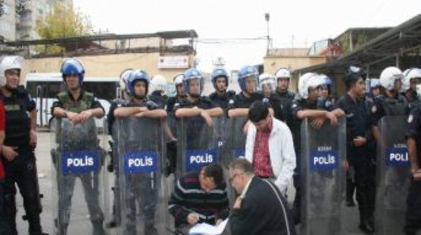 225 Stk&rsquo;dan &ldquo;a&ccedil;lık Grevi&rdquo; A&ccedil;ıklaması