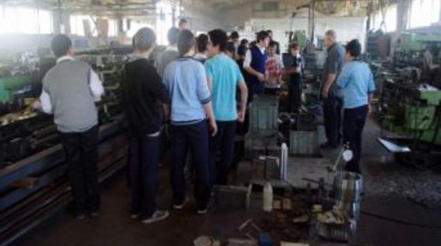 &Ouml;ğrenciler İle Sanayiciler Buluştu