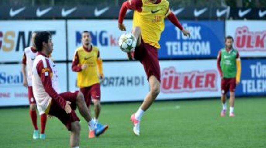 Galatasaray, CFR Cluj Ma&ccedil;ının Hazırlıklarına Başladı