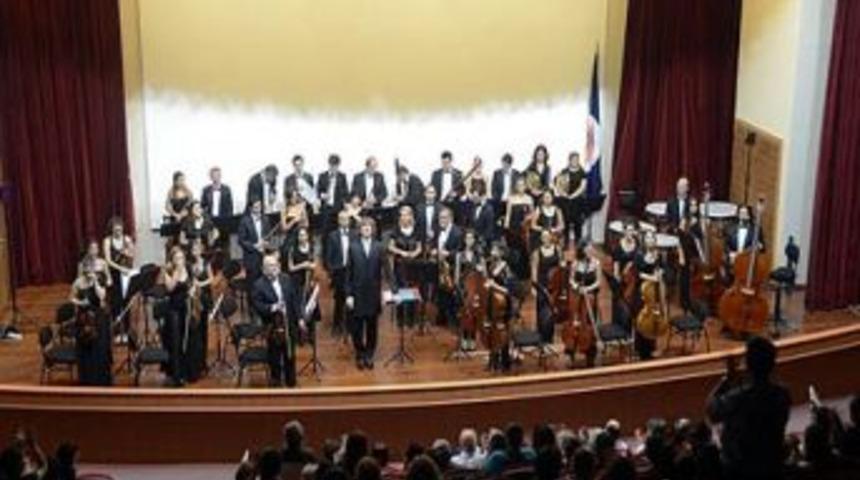 Me&uuml; Akademik Oda Orkestrası Yeni Sezonu A&ccedil;tı