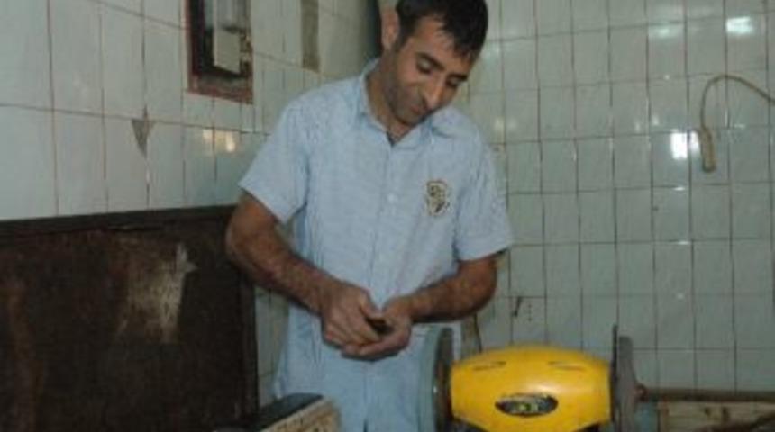 Bı&ccedil;aklar Kurbana Hazır