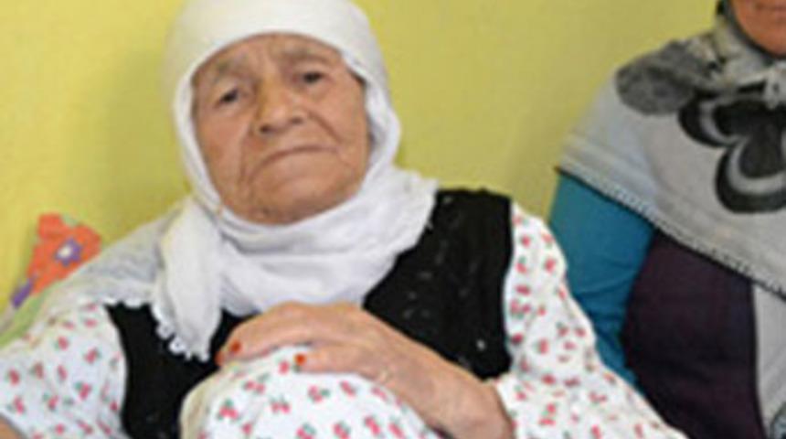 Elif Nine 11 Cumhurbaşkanı 29 Başbakan g&ouml;rd&uuml;