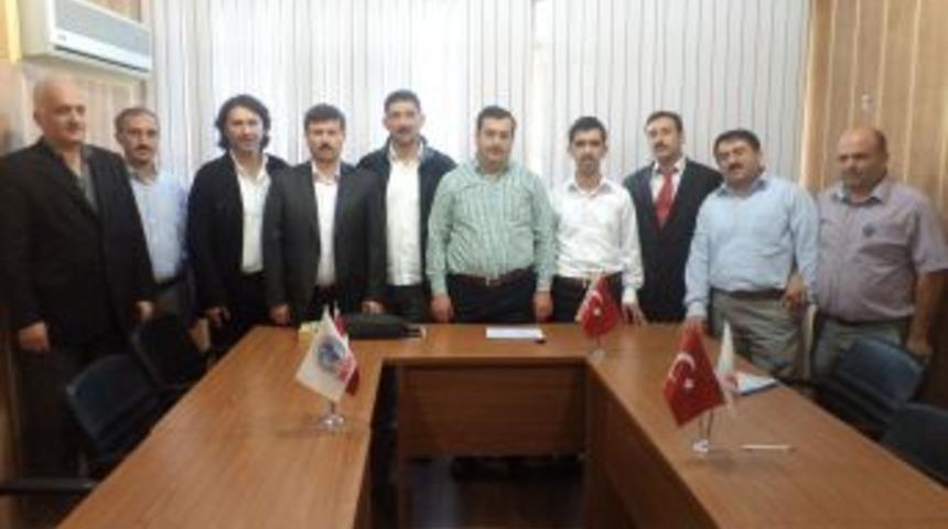 MESİAD &Uuml;yeleri, Kongo'da Et Dağıtacak