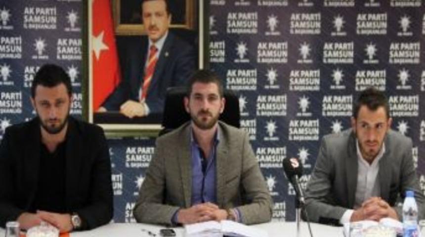 Muhalefete &ldquo;18 Yaş&rdquo; Eleştirisi