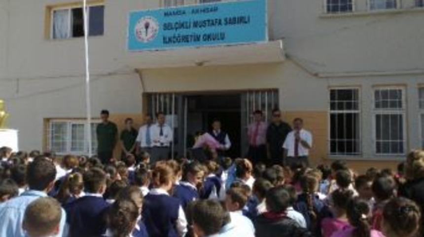 Akhisar Fen Lisesi Sel&ccedil;ikli Mustafa Sabırlı İlk&ouml;ğretim Okulu Kardeş Oldu