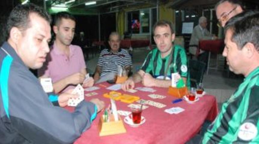 Akhisarspor Bri&ccedil; Takımı İstanbul Turnuvası'na Katılıyor