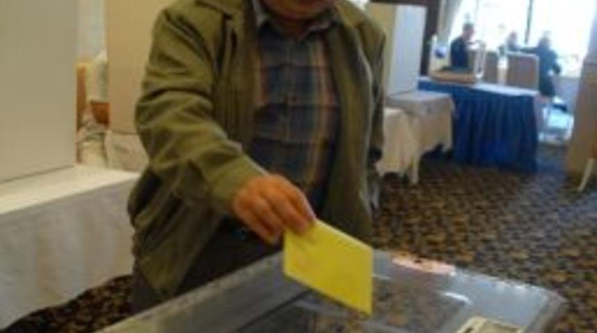 &Ccedil;anakkale Barosu&rsquo;nun Yeni Başkanı B&uuml;lent Şarlan