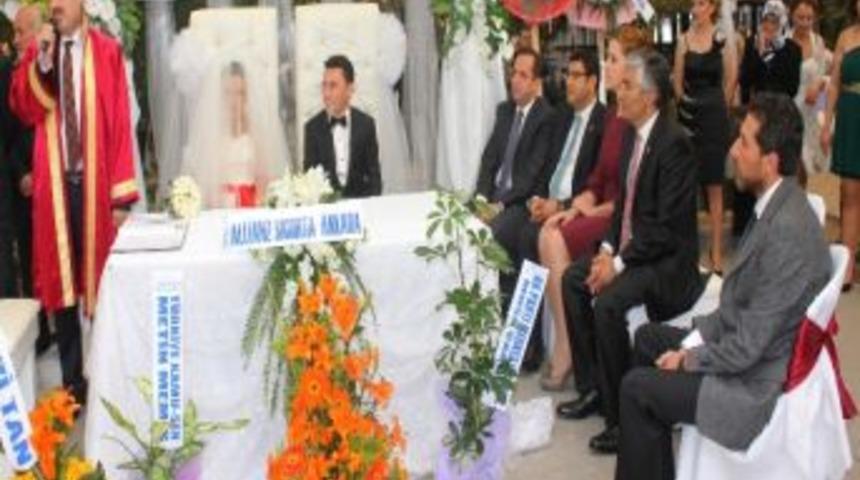 Ak Parti &Ccedil;ankırı Teşkilatının Mutlu G&uuml;n&uuml;