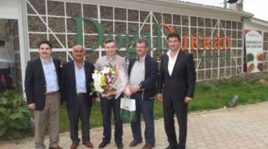 TİŞHAD, Tirebolulu Kadınlarla Oktay Usta'yı Buluşturdu