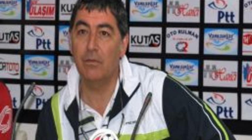 Bucaspor'un &Ccedil;alıştırıcısı: &Ouml;nemli Bir Ma&ccedil;tı