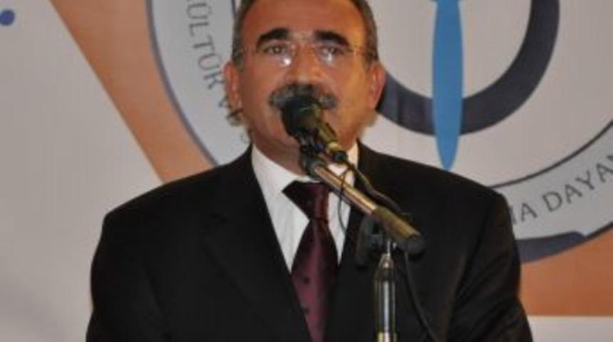 Yeni Ufuklar Derneği 10&rsquo;uncu Yılını Kutladı